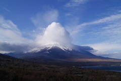 まるで噴火しているような富士山（2013.12.13）